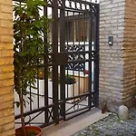 Civico 7 Guest house 4*